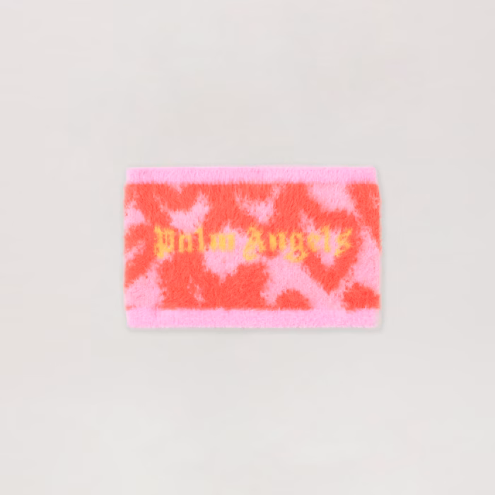 Spray Hearts Knit Collar