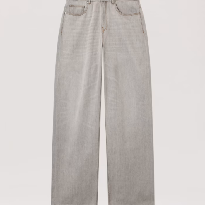 Curved Logo Loose Denim Pants